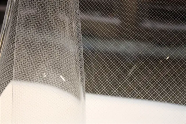 gweilo' light-sculpting factory material
