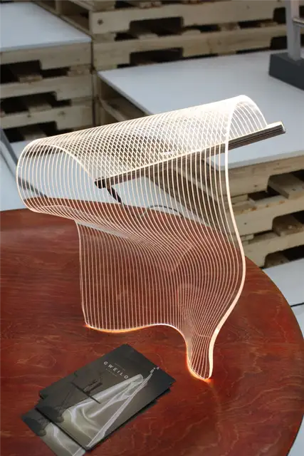 Стол gweilo lighthing скульптурная фабрика