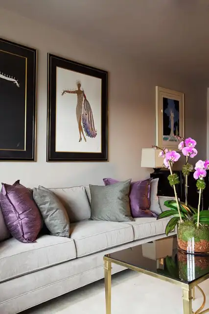 black-gold-residence-living-room-29377-1900