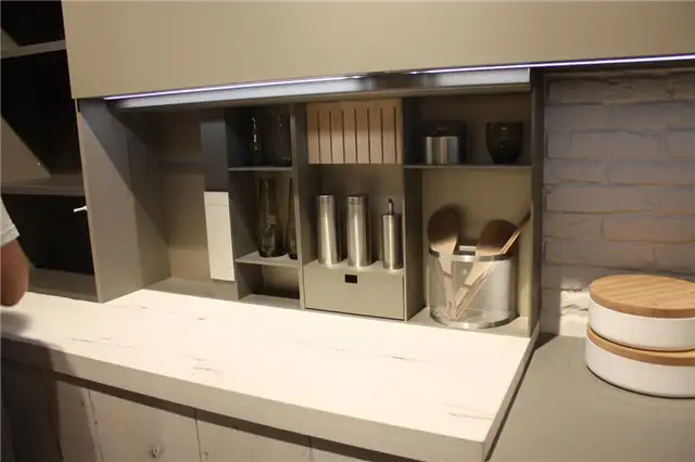 Cucine Lube для рабочей зоны хранения на кухне