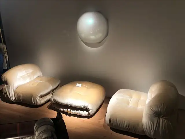 Cassina в 1970 году Галерея Питера Блейка