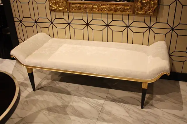 Скамья Lanninster Bench от Epoca - модель класса суперлюкс