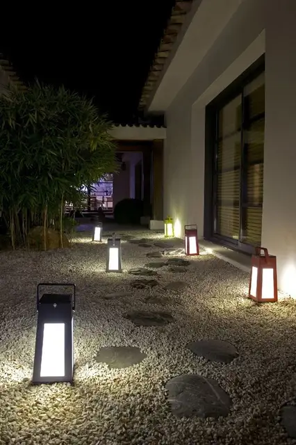 Les jardins lamps