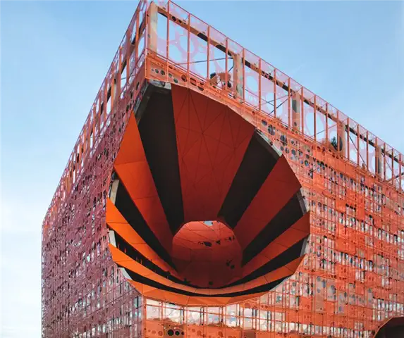 Оранжевый Jakob + Macfarlane Architects