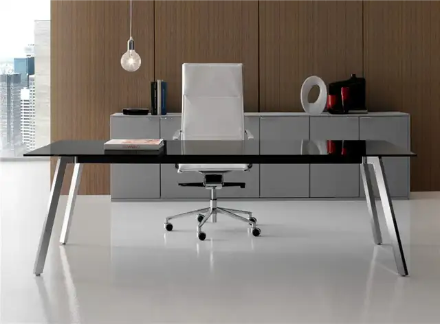 Прямоугольный стеклянный стол SOHO Scrivania Desk