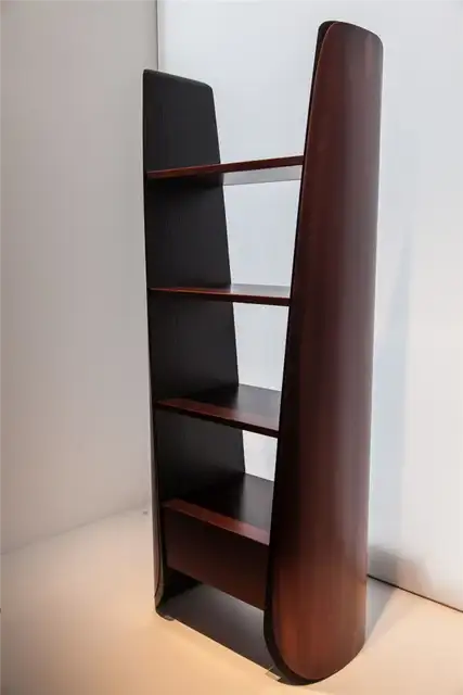 Книжная полка Volte de casteli