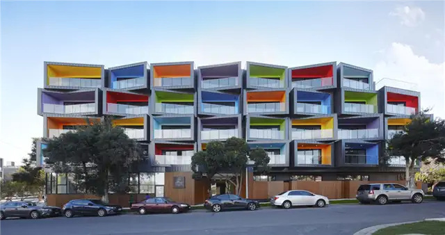 Красочные апартаменты Spectrum от Kavellaris Urban Design