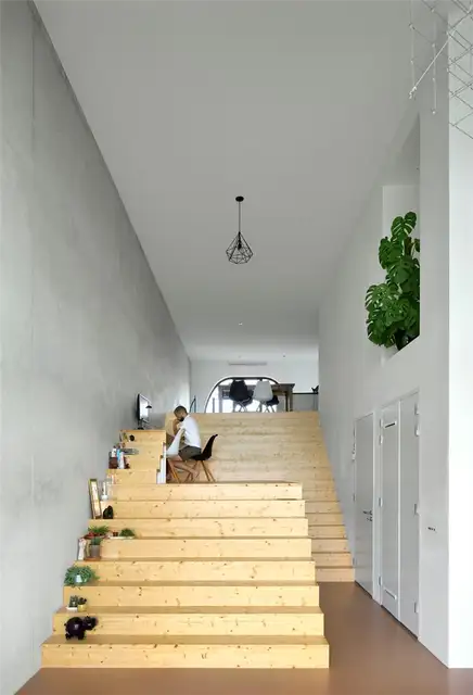 Лестница в проекте Amsteloft от WE architecten