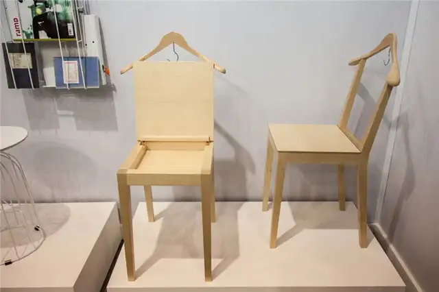Кресло со скрытым хранением - KleiderBügelStuhl