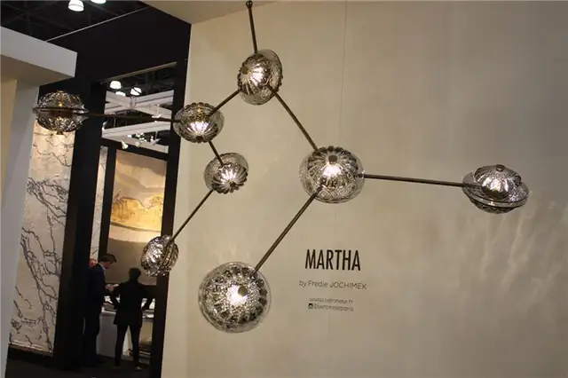 Марта разработана дизайнером Фреди Йохимеком Светильник