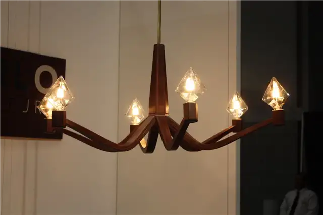 деревянная люстра от Giancarlo Studio Furniture