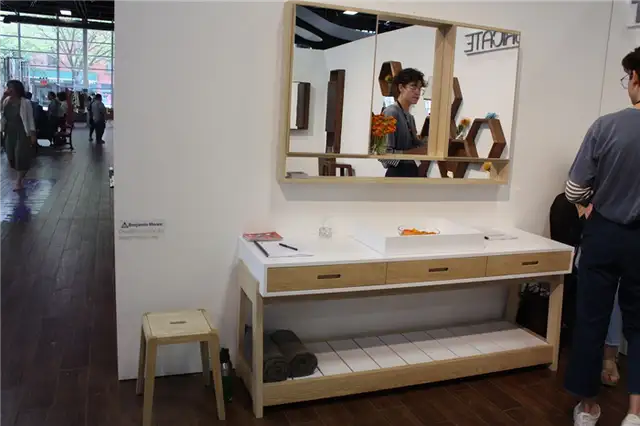Коллекция Think Fabricate Vanity для ванной комнаты