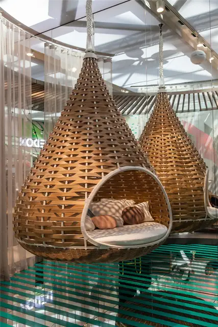 Удивительное подвесное кресло Dedon Nest