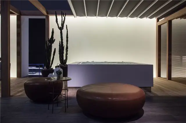Пуф Clove Outdoor от Exteta Massimo Castagna