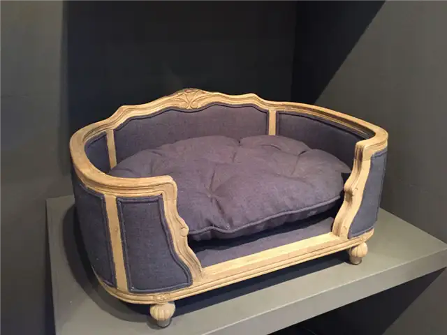 Классическая мебель для домашних животных Lord Lou