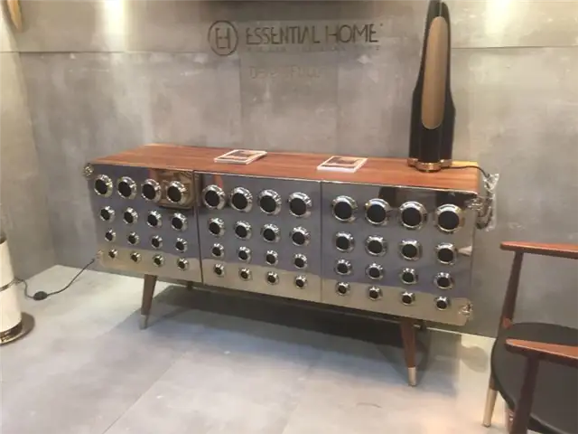 Сервант Monocles