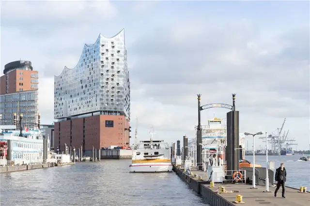 Здание Эльбфильгармонии в Гамбурге от Herzog & de Meuron