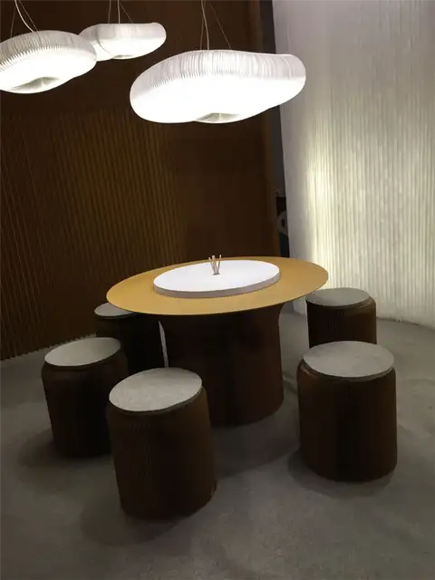 Стулья Molo для обеденного стола
