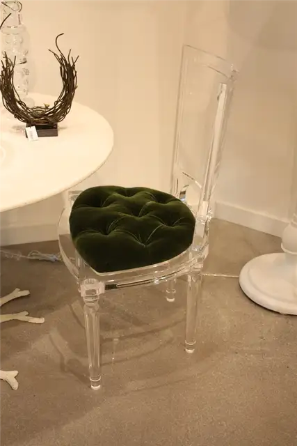 Зеленое сиденье для акрилового стула Marilyn Acrylic Side Chair-Black
