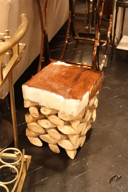 Табурет из волосяной шкуры dop driftwood Go Home