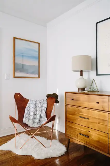 Кожаный стул Butterfly Chair с латунными ножками