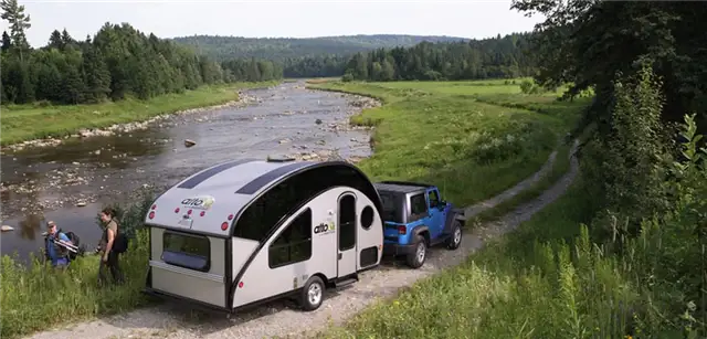 Кемперы для отдыха Alto R 1713 и R 1723