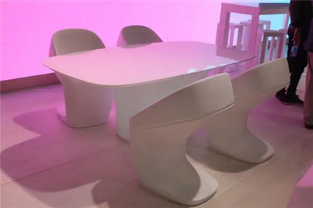 Коллекция столовой мебели Vondom