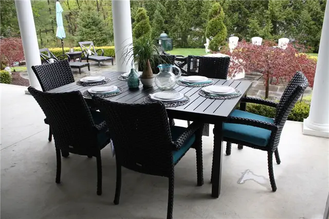 Дизайнер Морган Стритсман из компании Best Fire Hearth and Patio