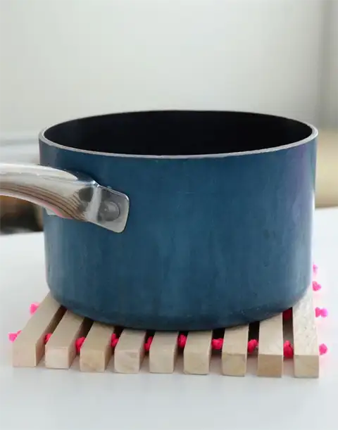 DIY (своими руками) деревянная подставка