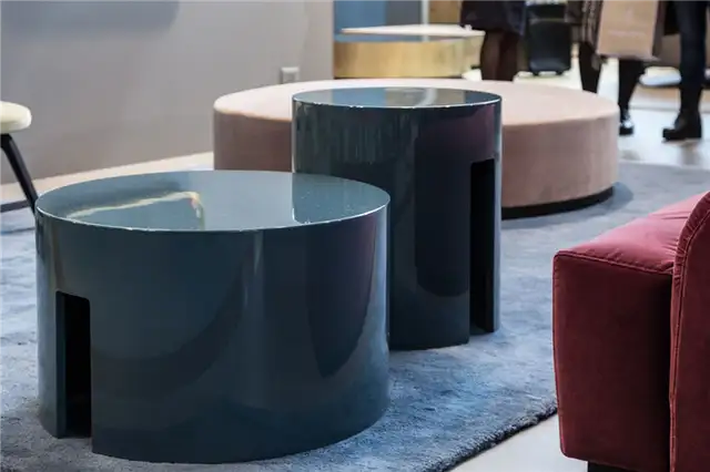 Низкие кофейные столики Gong