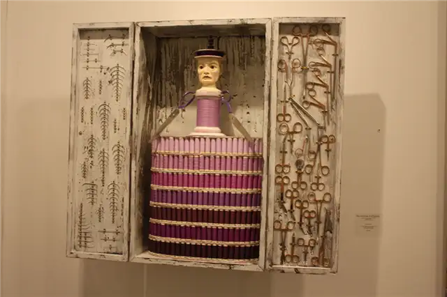 художник Карлос Эстевес скульптура