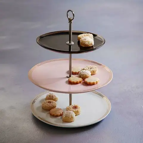 Розовая тарелка Petit Four