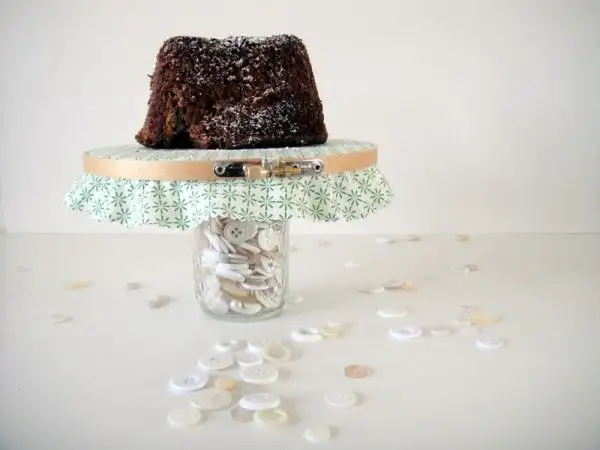 embhoop-cakestand-600x450
