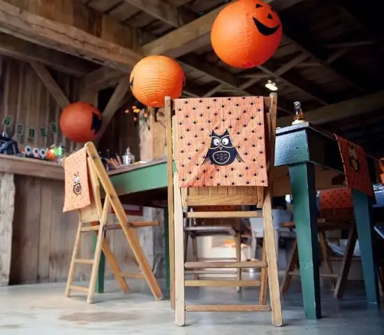 Trick-or-Treat-Placesetting1