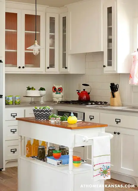 lyndsey-kitchen