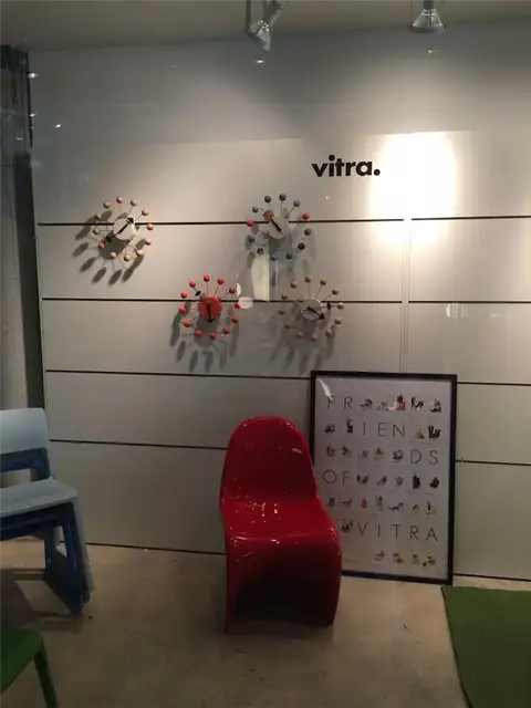 Дисплей Vitra