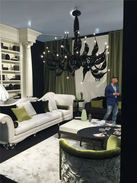 lu-murano-chandelier-masion-and-objet-americas1