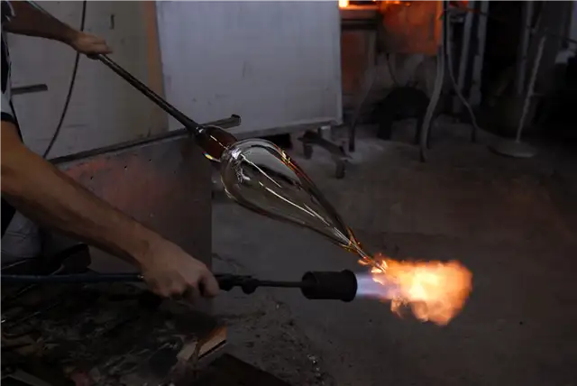 LU-Murano-crafting-process1
