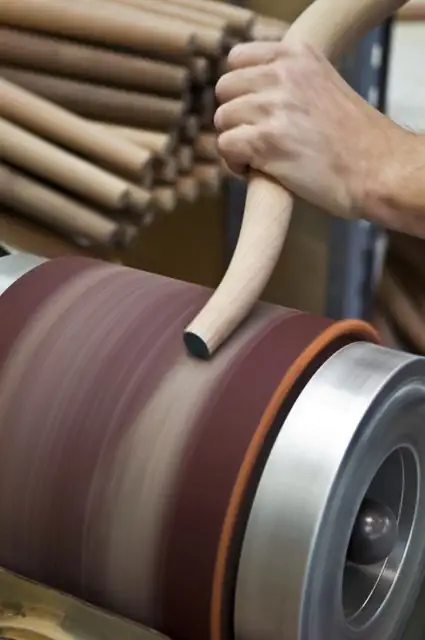 Кресло Decon-Wishbone-Chair-Carl-Hansen-legs-sanding