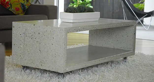 bold-and-contemporary-coffee-table