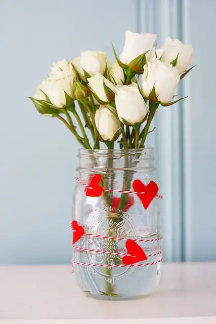 mason-jar-for-valentines-day