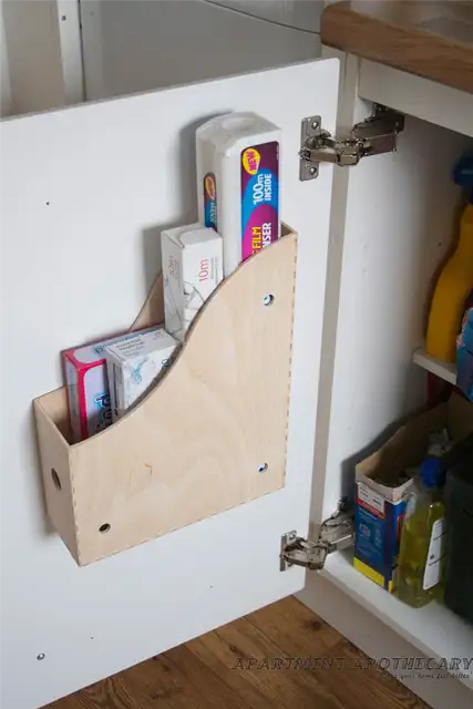 ikea-knuff-door-holder