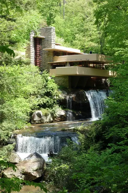 Fallingwater-House