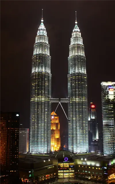 Petronas-Towers-Kuala-Lumpur