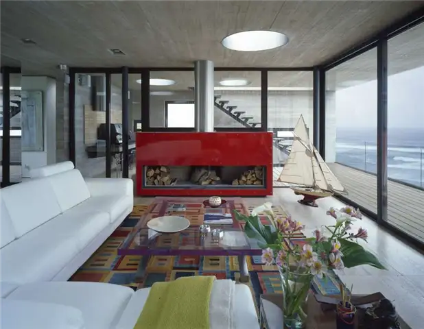 casa-once-mujeres-mathias-klotz