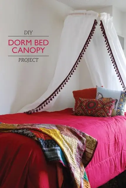 diy-dorm-bed-canopy