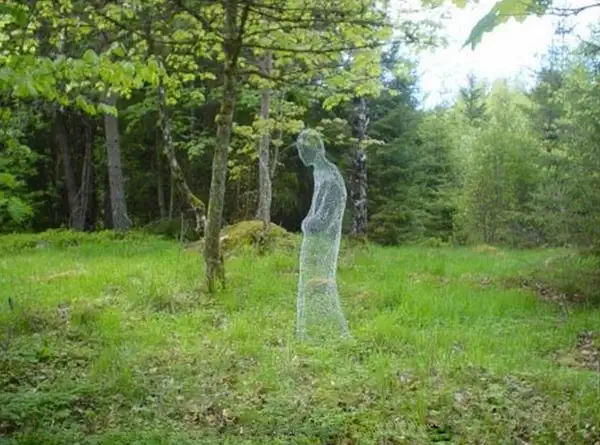 halloween-forest-ghost