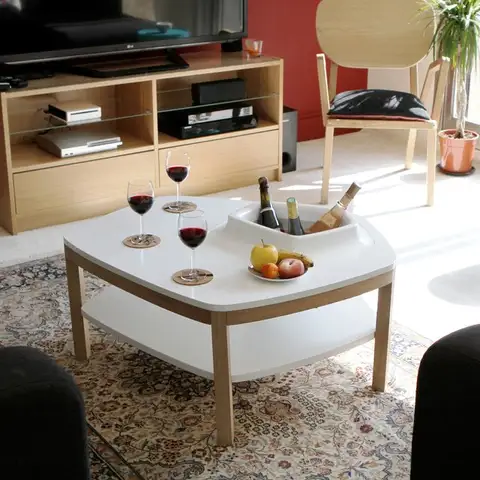 volcane-feet-coffee-table