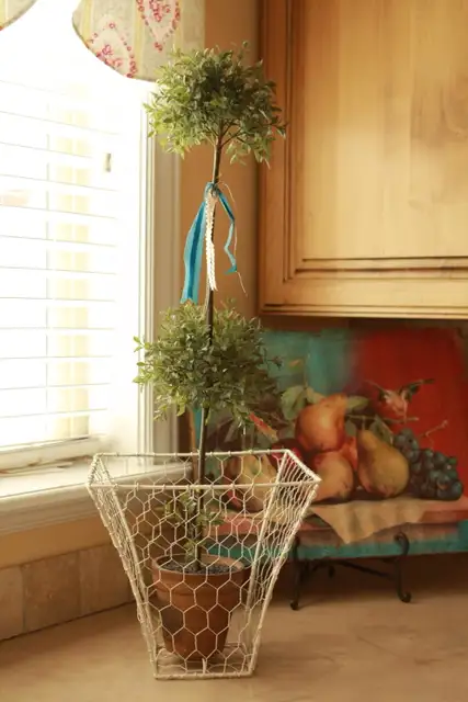корзина из куриной проволоки1