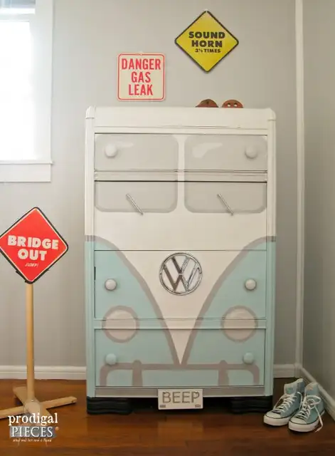 Комод на тему Volkswagen